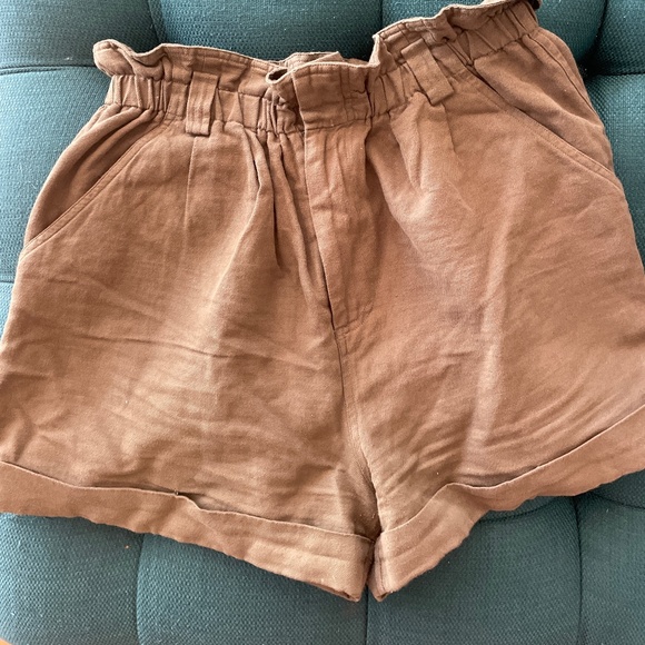 High Waisted Shorts - Picture 1 of 3